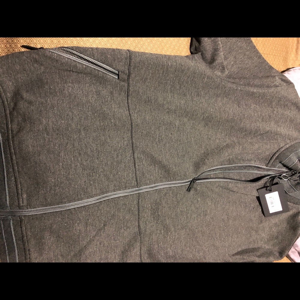 Bomber jacket - Picture 3 of 3